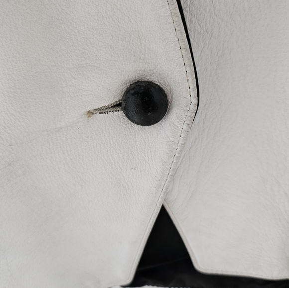 Vintage black and white cropped tuxedo blazer - Picture 5 of 11